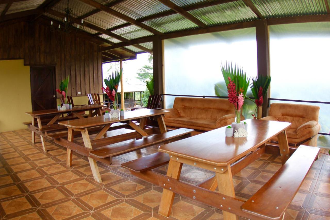 Epic Adventure Lodge San Miguel  외부 사진